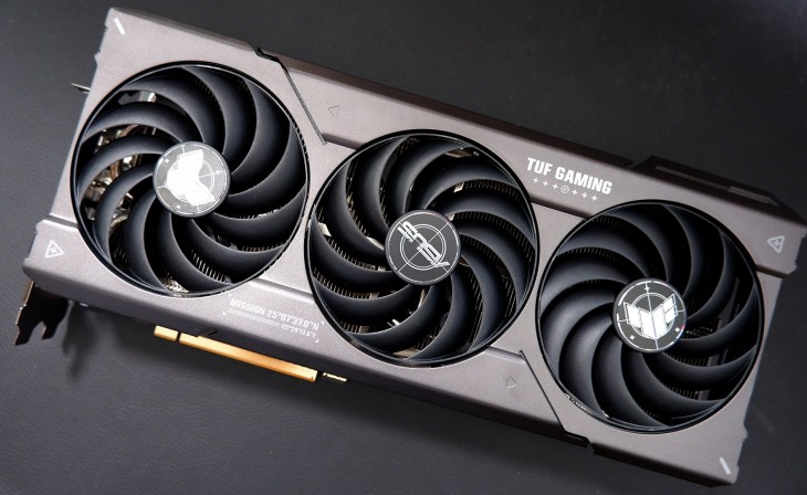 ASUS TUF Gaming Radeon RX 7800 XT OC Edition Video Card