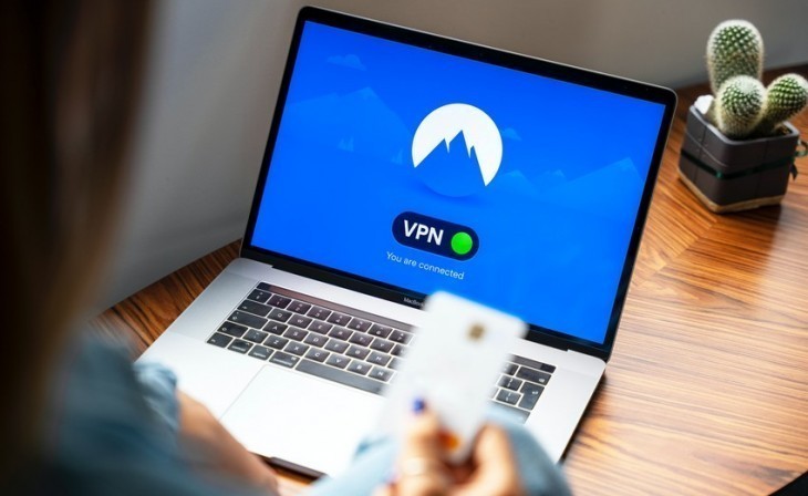 Why is the Internet slower if I connect to the VPN?